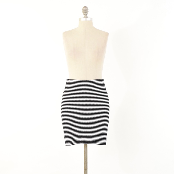 Theory Striped Knit Pencil Skirt - Picture 2 of 6